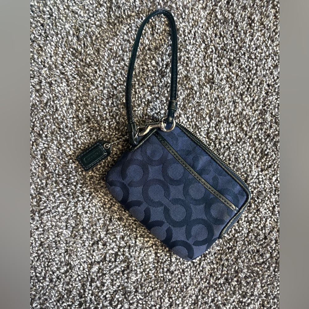 Coach Poppy op Art navy wristlet - Picture 5 of 7